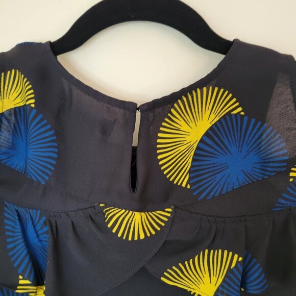 Trouve Black Cold Shoulder Ruffle Flounce Neck & Sleeve Blouse Women's Size XS - Picture 4 of 9